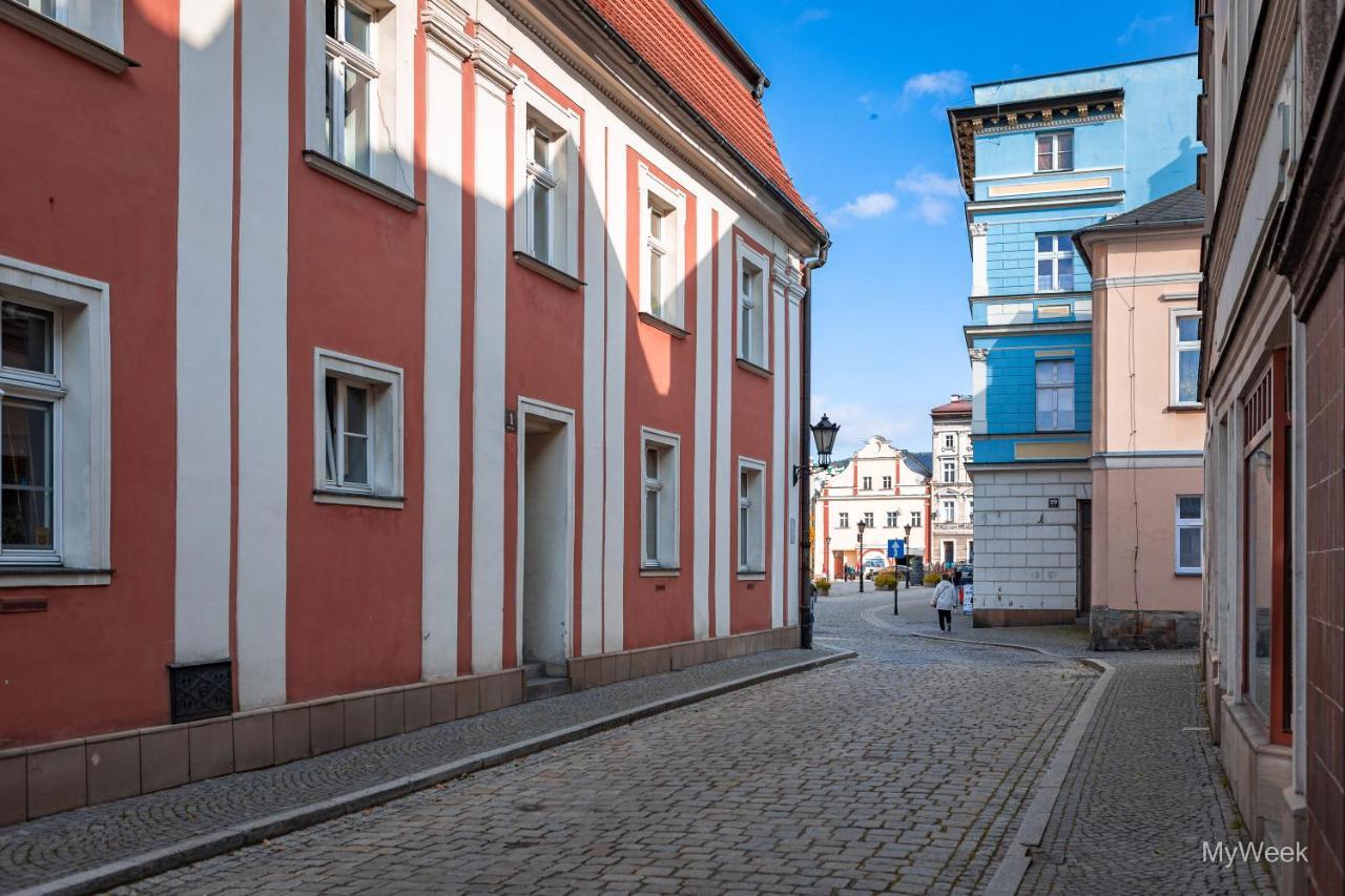Apartament z historią, Klahra MyWeek Ladek-Zdroj Bagian luar foto